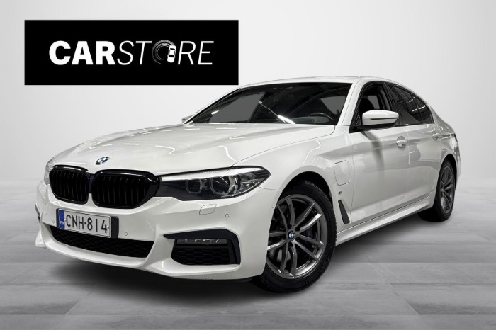 G30 Sedan 530e A Charged Edition M Sport  // Comfort istuimet / HUD / Hifi / Kamera / Prof. Navi //