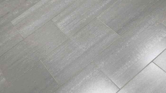 CUSTOM TREND SKÅP 320L PHEV A FWD