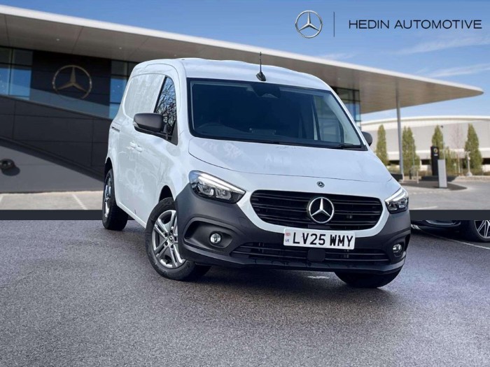 1.5 110 CDI PRO Panel Van 6dr Diesel Manual L2 Euro 6 (s/s) (95 ps)