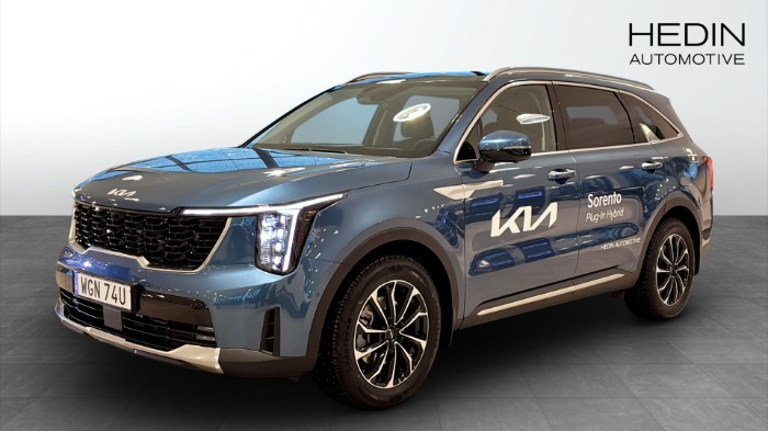 PHEV AUT AWD ADVANCE PLUS SOLTAK *DEMOBIL* V-HJUL INGÅR!