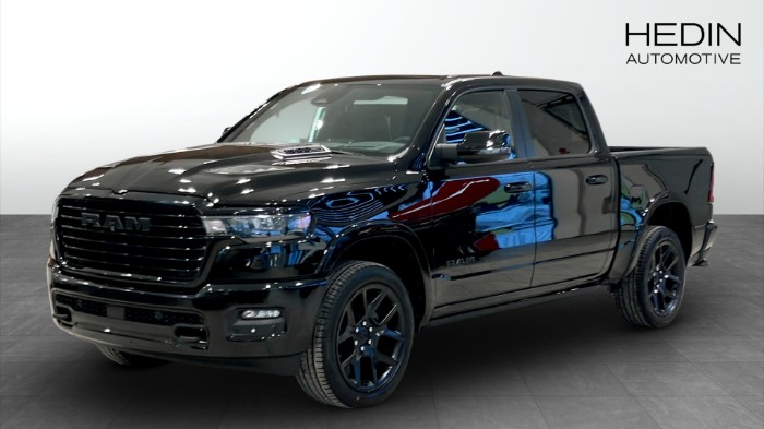 RAM  CREW CAB Laramie, lagerbil!