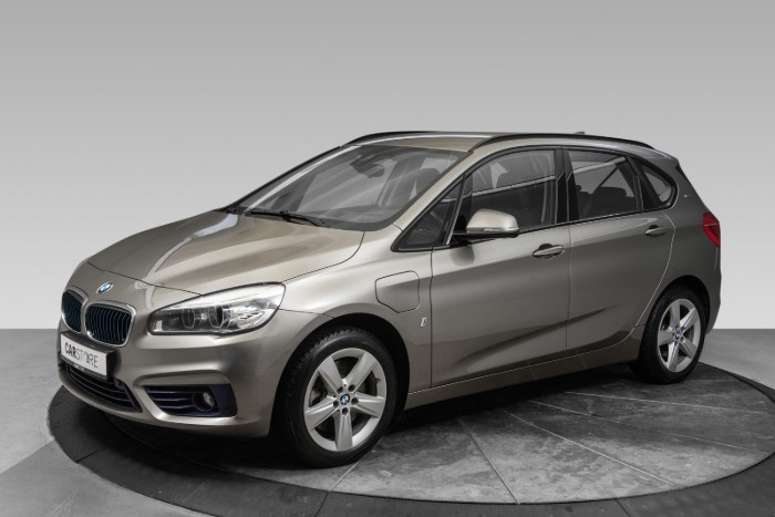 225xe Active Tourer iPerformance aut