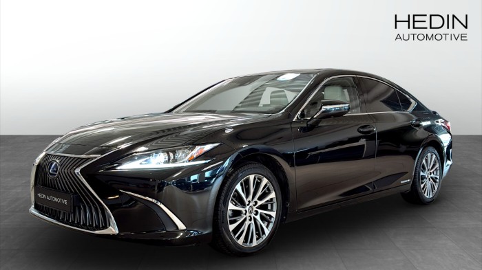 300h 2.5 E-CVT Automat Executive