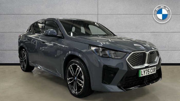 iX2 eDrive20 M Sport