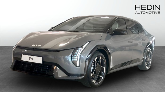 | Fastback | GT - Line |  Fwd |