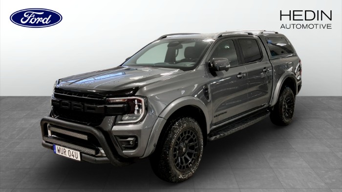 WILDTRAK DOUBLE CAB PHEV 280hk demobil