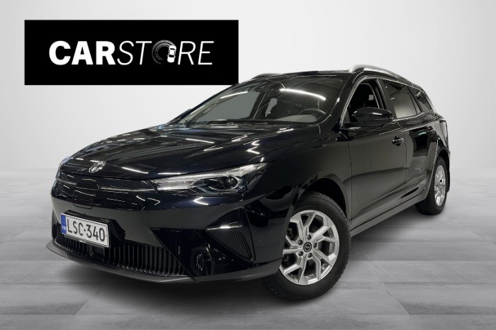 Luxury SR  // // Adaptiivinen Vakkari / 360-kamera / Navi / LED-Ajovalot //