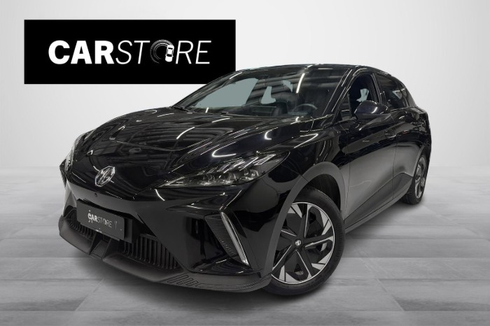 Luxury // ALV / ACC / 360kamera / Navi / ILP / LED / iSmart / Smart Entry //