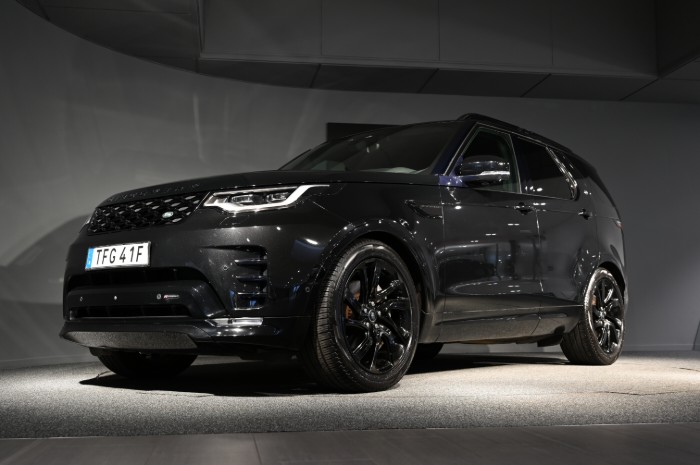 3 0l diesel awd auto R dynamic