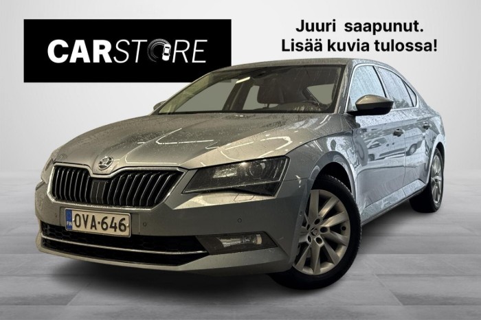 2,0 TDI 150 Elegance DSG Autom. // Nahkapenkit sähköllä ja muistilla / Vetokoukku / Webasto //