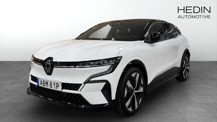 Techno 40 kWh, 130hk, 2023 Apple Carplay Rattvärme