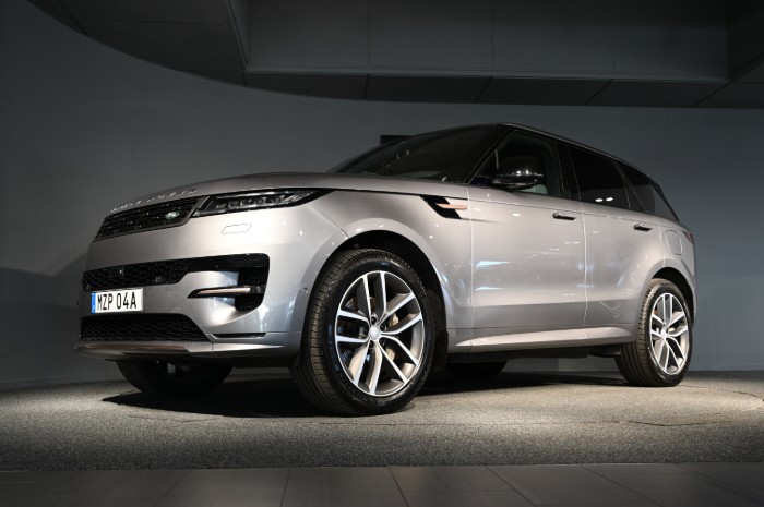 P460e Dynamic SE *MOMSBIL*