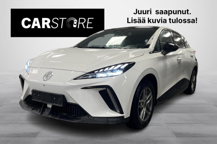 Luxury 64kWh //Lämpöpumppu / Sähköpenkit / 360kamera / Kahdet renkaat ja vanteet //