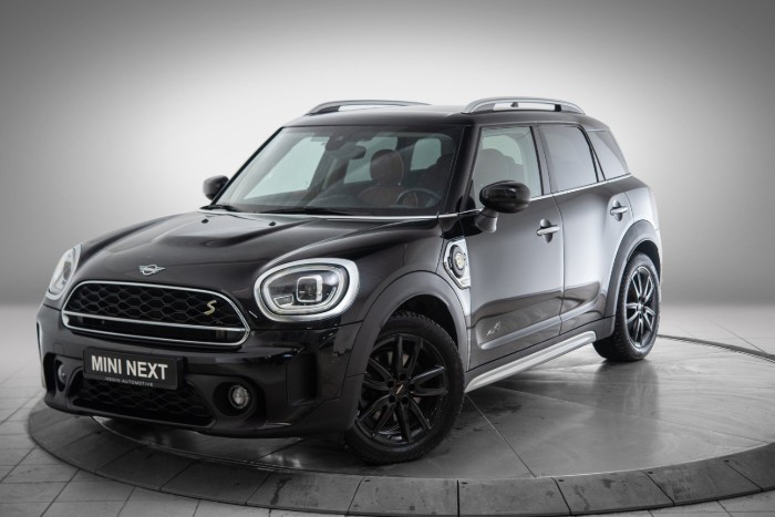 Cooper SE All4 Experience