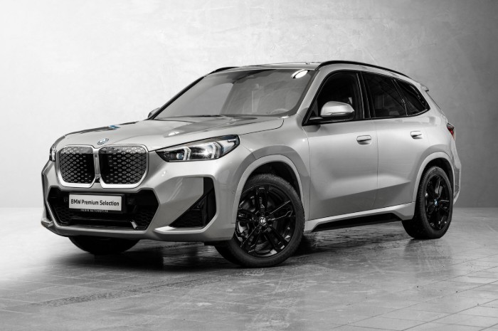 xDrive30 Fully Charged Premium E. (K)