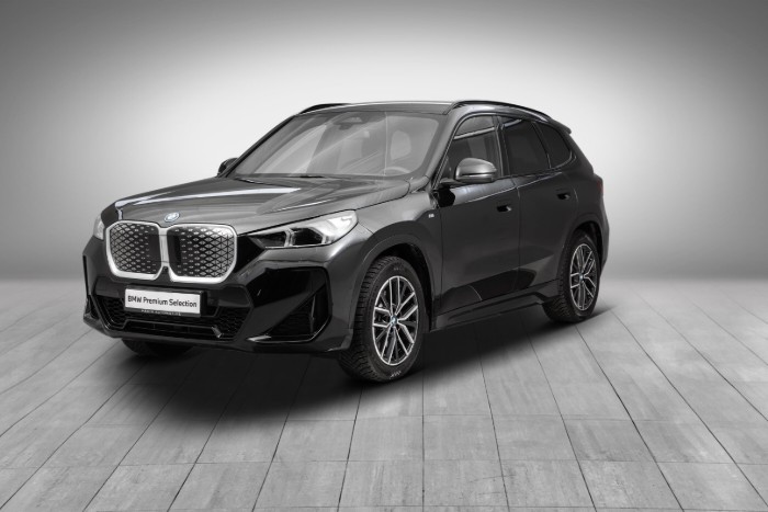 xDrive30 Fully Charged Premium E. (K)