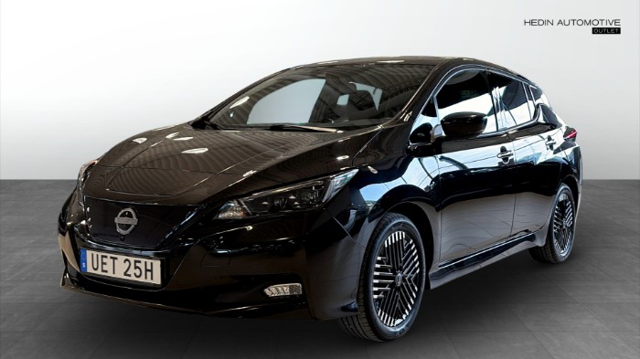 LEAF N-CONNECTA MY22 39 KWH LED Laddkort värde 15.000kr ingår