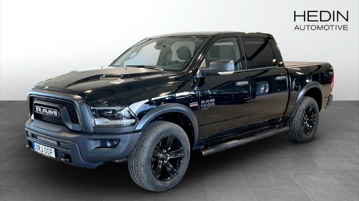 1500 Classic Rebel Crew Cab 5.7 V8 HEMI 4x4 395hk