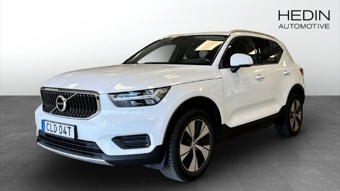 D3 AWD Momentum Edition