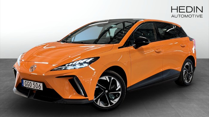 Luxury Long Range 64kWh 204hk