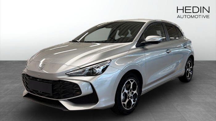 MG3 LUX HEV 1.5 AT (BLACK) - COSMIC SILVER