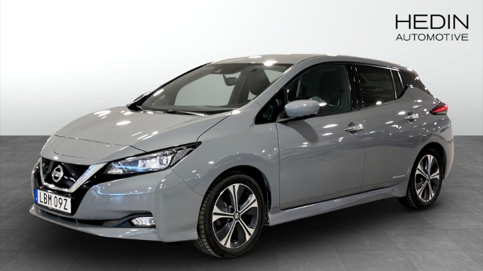 LEAF N-CONNECTA 40 KWH LED