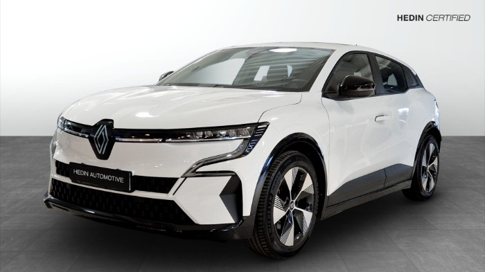 Renault Megane | E-TECH | LADDKORT 15000kr 12 månader