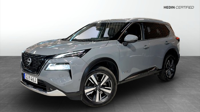 X-TRAIL E-4ORCE TEKNA 7ST / Skinklädsel / Head Up-Display /