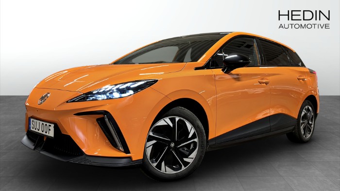 Luxury Long Range 360° Navi Carplay Värmare 62 kWh