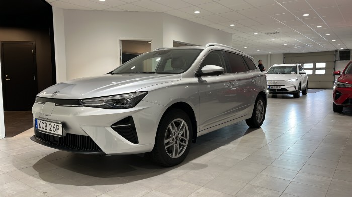 MG5 61 KWH Luxury Long Range