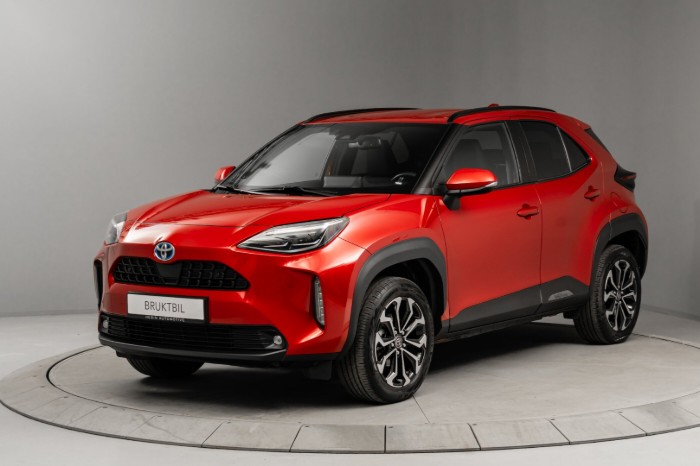 1,5 Hybrid AWD-i Active Tech