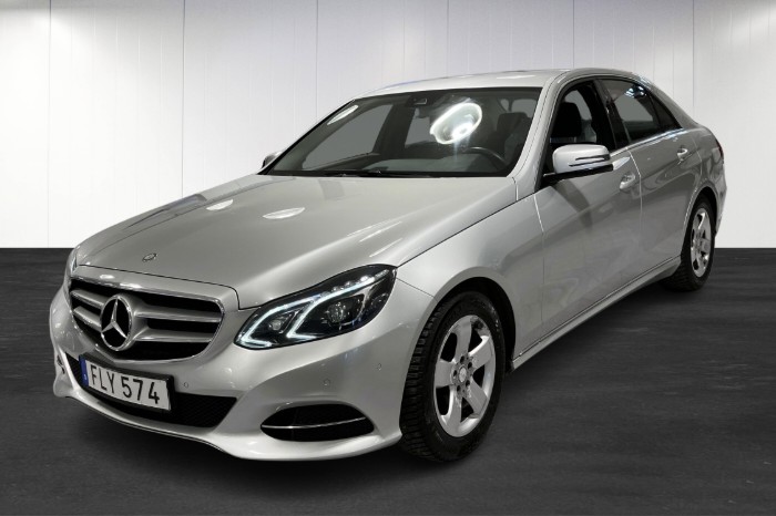 E 220 BLUE