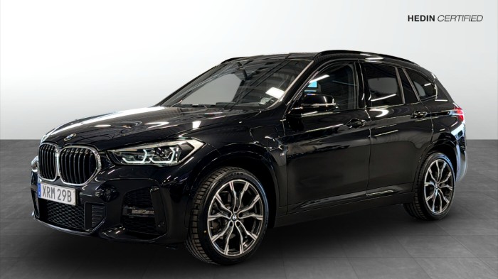 X1 XDRIVE25E M-Sport Head-Up Läder Navi