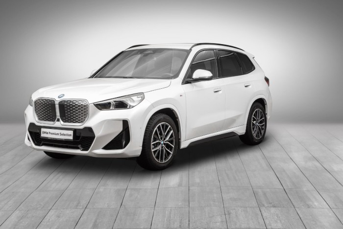 xDrive30 Fully Charged Premium E. (K)