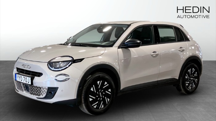 600 HEV LOUNGE 1.2 100 HK DCT6 FWD