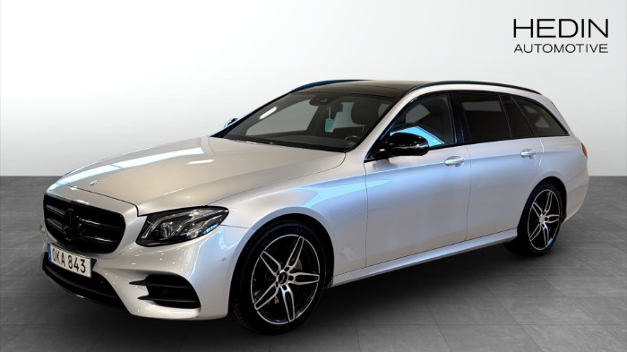 220 D | PANO | Värmare | Widescreen | Dragkrok