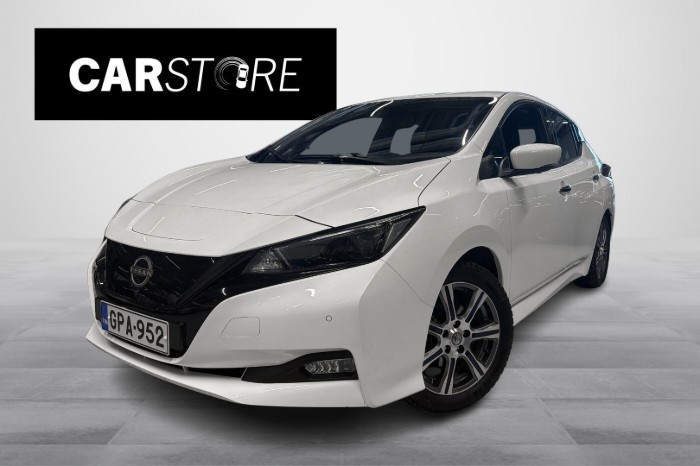 N-Connecta 40 kWh FI // Adapt. vakkari / 360°-kamera / Keyless / BLIS / Lämmitettävä ratti!