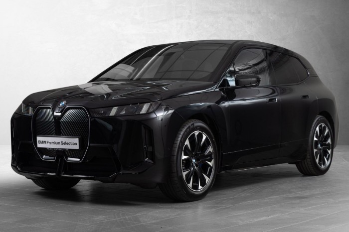 xDrive60 Fully Charged M Sport (K)