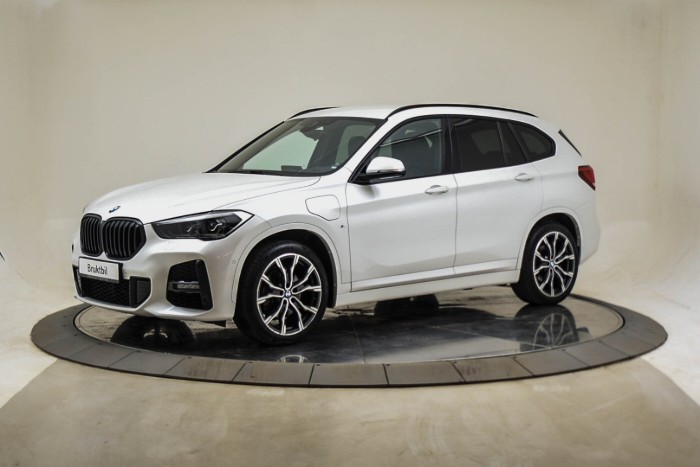 xDrive25e eDrive M Sport (K)