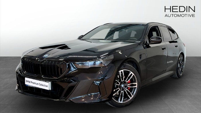 xDrive Touring  M Sport Pro Drag Travel Comfort
