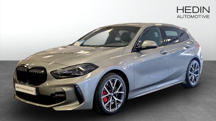 M Sport pro HiFi Backkamera Eluppvärmd ratt