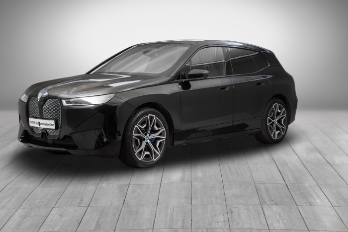 xDrive50 Fully Charged (K)