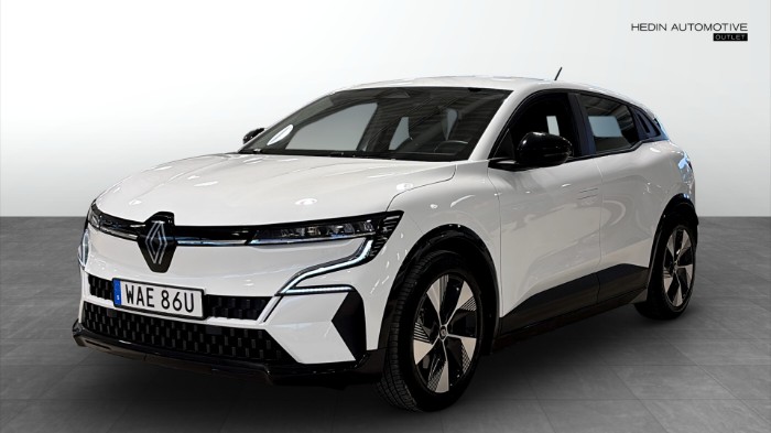 MEGANE ELECTRIC EQUILIBRE 40kwh Laddkort värde 15.000kr ingår
