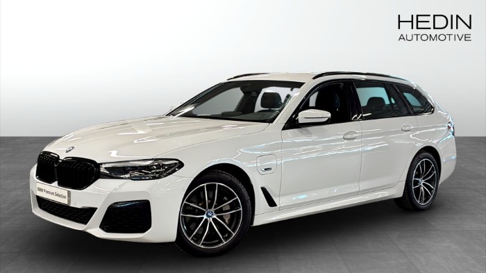 xDrive Touring M Sport Live Cockpit Pro Rattvärme