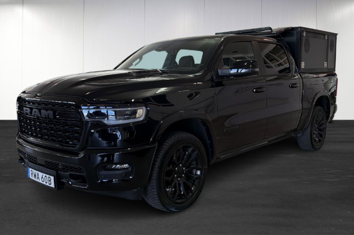 Limited Night CREW CAB - *LÅG SKATT* - JAKT BIL