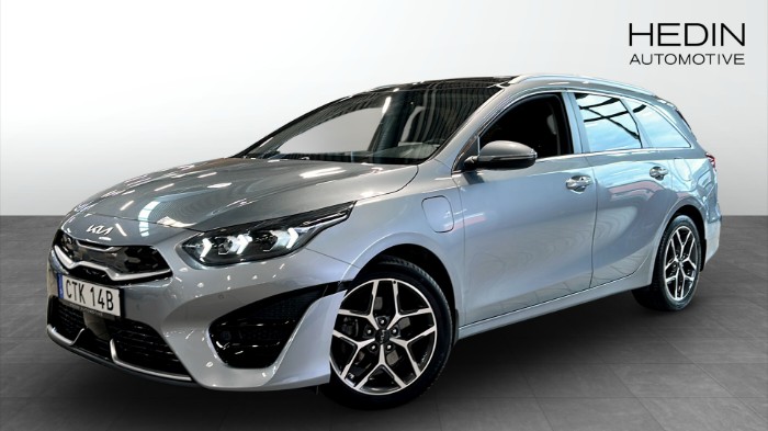 CEED Plug-in Advance Plus 2 / Fullutrustad / Komplett Service