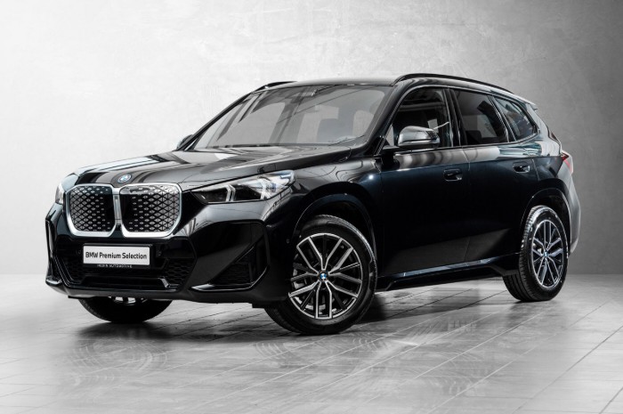 xDrive30 Fully Charged Premium E. (K)