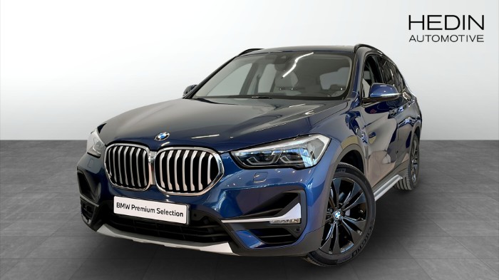 25e xDrive  Skinnkl Elstol Panorama H/U Drag H/K