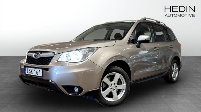 2.0 4WD Lineartronic Dieselvärmare Backkamera Drag