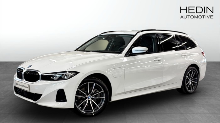 xDrive Touring Active Edt Fartpilot Stop&Go Drag Rattvärme